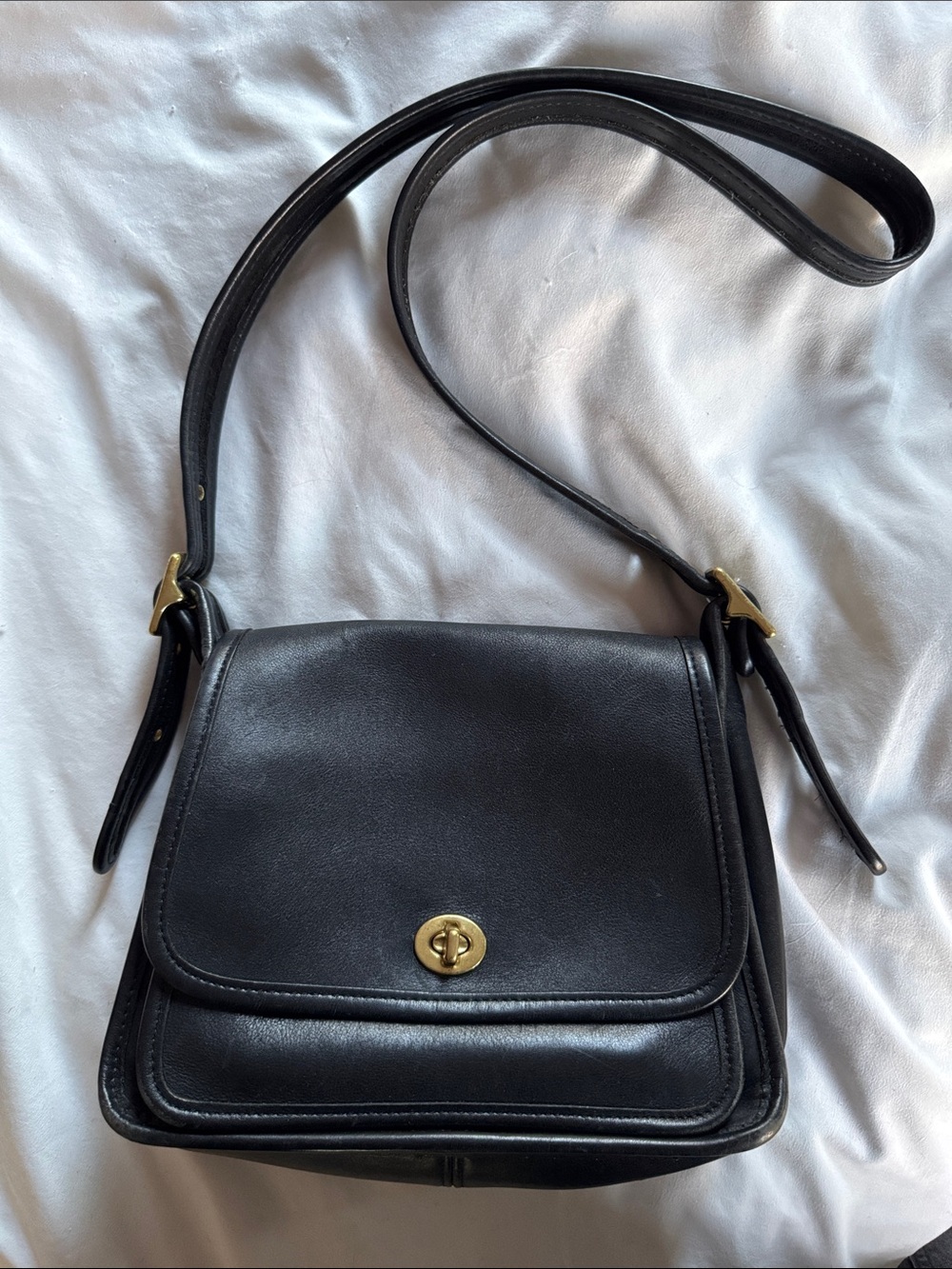 Vintage Coach Black Leather Crossbody Bag with Gold Turnlock